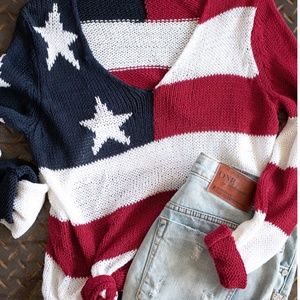 Wooden Ships Flag V-Neck Cotton sweater Size Small